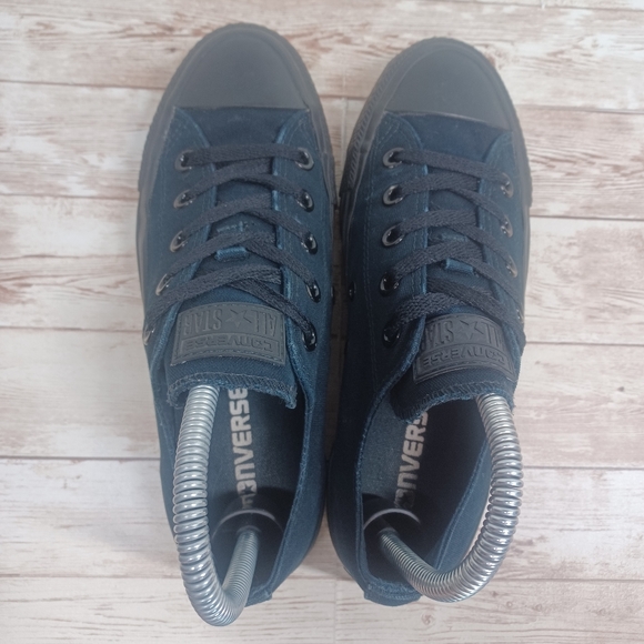 Converse All Stars Low Top Solid Black Sneakers Women's Canvas Shoes Size 6 - Picture 4 of 14